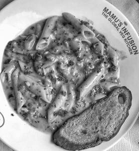Pasta Al Sugo Rosa (pink Pasta)