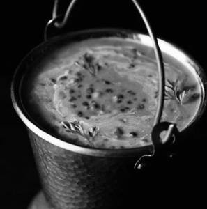 Black Dal Tadka Double Mirchi [24Hours Cooked On Charcoal Fire]