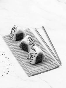 Poke Sticky Rice Cakes