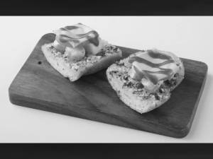 Wild mushroom chilli garlic bread