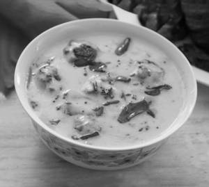 Kadi Pakoda