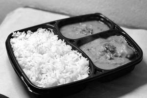 Rice With Dal And Paneer Gravy
