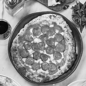 Italian Pepperoni Pizza