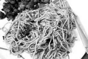 Chicken Burnt Garlic Noodles