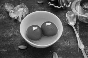Gulab Jamun (Per Pc)