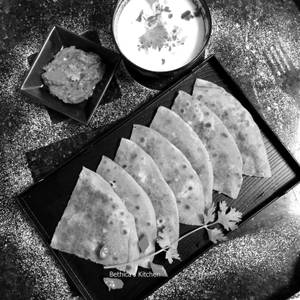 Paneer Paratha