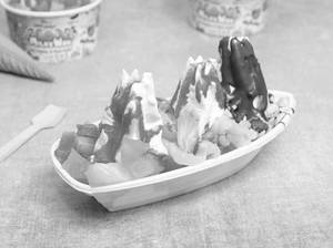 Titanic (3 Sundaes In 1)