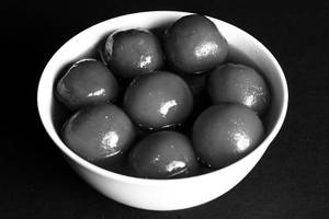 Gulab Jamun  