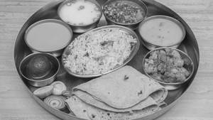 Gala Vegetarian Thali