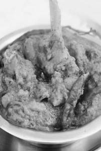 Green Chilli Chicken With Mushroom