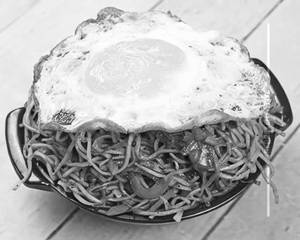 Egg Hakka Noodles