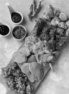 Bhajiya Platter