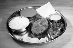 Surmai Fish Thali (small)
