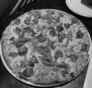 Tikka Chicken Pizza