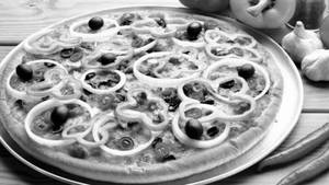 Veggie Delight Pizza
