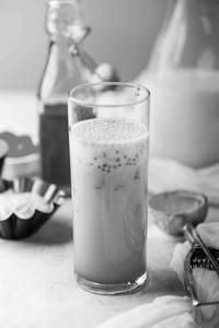 Colombian rose cooler shake