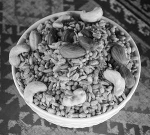Shahi Mixture (250gm)