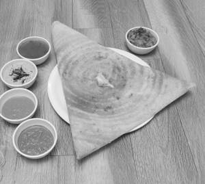 Butter masala dosa