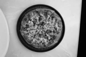 Pesto Pizza With Broccoli
