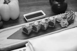 Spicy Tuna Sushi Roll [4 Pieces]