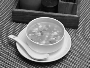 Chicken sweet corn soup                    