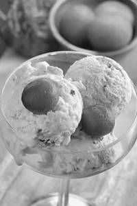 Ice Cream Jamun [3 Pieces]