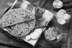 Mast Aloo Paratha (2 Pcs)                                                       
