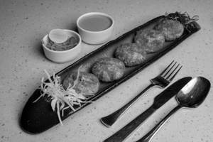 Golden Cheese Tikki (5 Pieces)