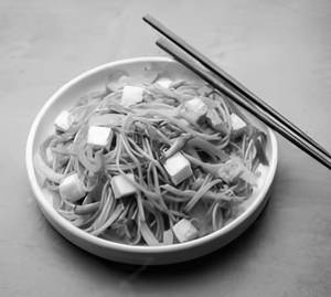 Paneer hakka noodles