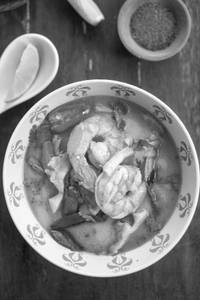 Seafood Tom Yum Soup