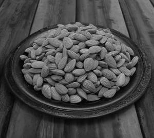 Badam 100Gm