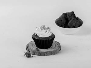 Red Romance Cupcake