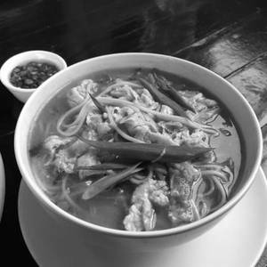 Egg Thukpa