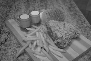 Extra  Super Large Crispy (1 Pcs) + Burger Bun(1pcs) +  French Fries (15 Pcs) + Mayo(1 Pkt)