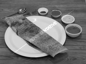 Rava Palak Masala Dosa