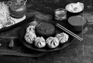 Panner Tikka Steam Momos