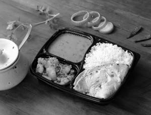 Regular Veg Thali