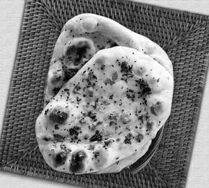 Veg Stuffed Naan