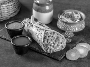 Chicken Pahadi Tikka Paratha Roll