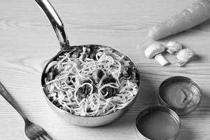 Mushroom Noodles - Medium