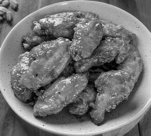 Chicken Wings Chilli (8 Pcs)