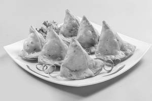 Vegetable Samosa
