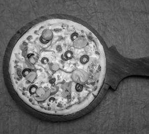 Simply Veg Pizza [7 Inches]