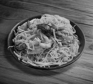 Thai Chicken Hot Basil Noodles