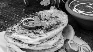 Paneer Naan 