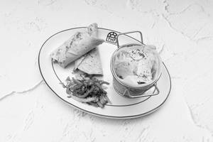 Classic Paneer Tikka Roll