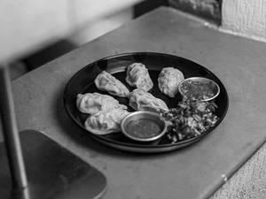 Veg Tibetan Style Steamed Momos