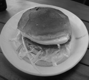 Tandoori Paneer Burger