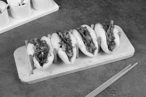 Roasted Chicken Pepper Bao [4 Pieces]