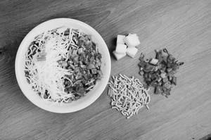 Cheese Sev Lili Dungri [300 grams]